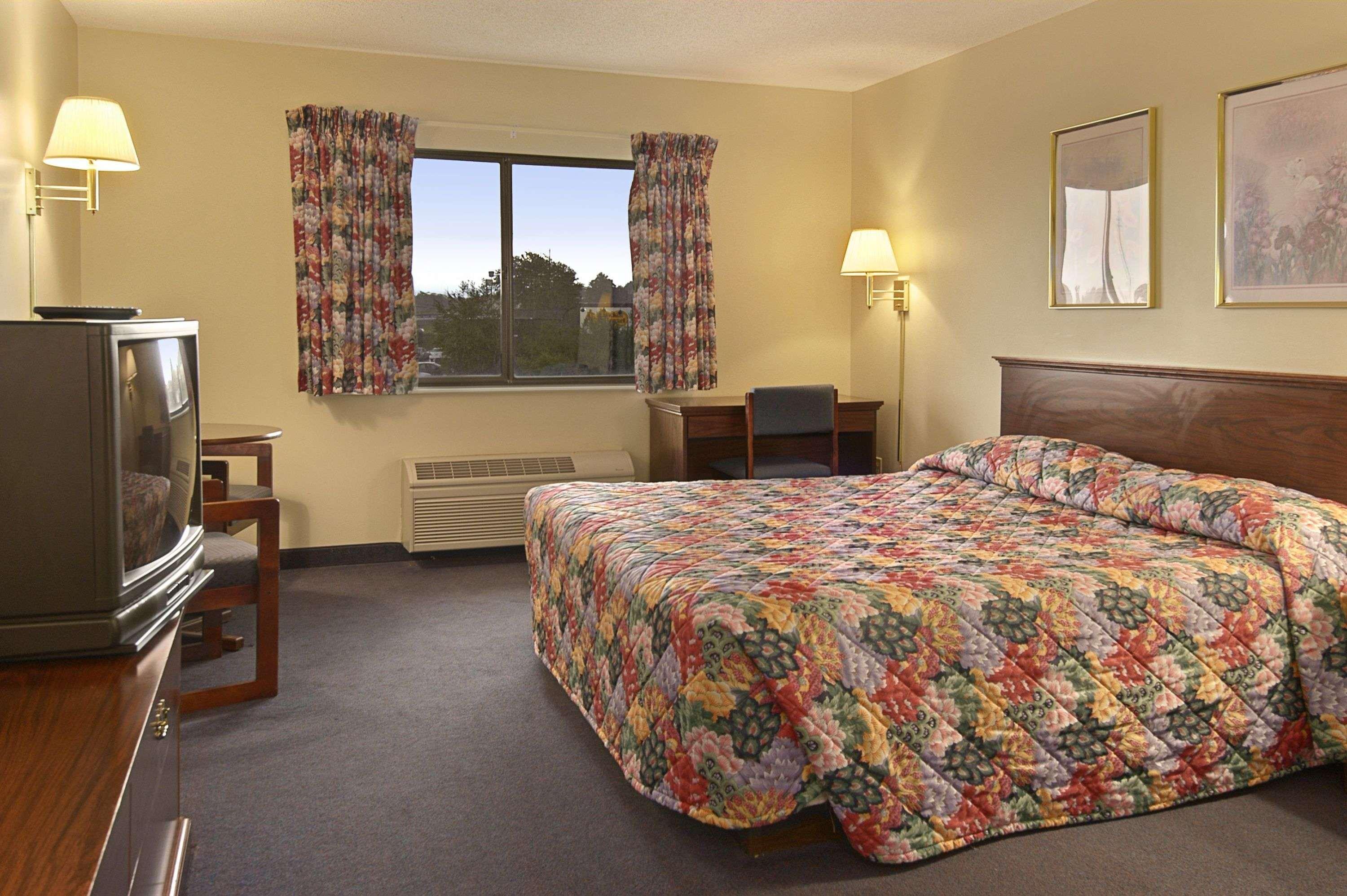 Ramada Limited - Mount Sterling Otel Dış mekan fotoğraf